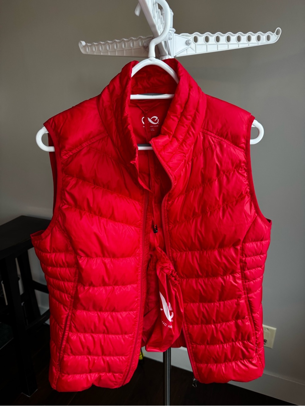 BE by blanc noir Red Quilted Puffer Vest for Women - Size Large